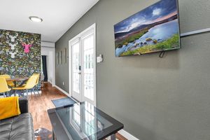 7-web-or-mls-8183-w-bailey-rd