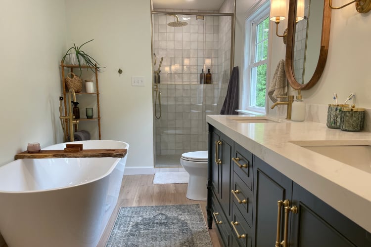 Home-Sale-Staging-bathroom