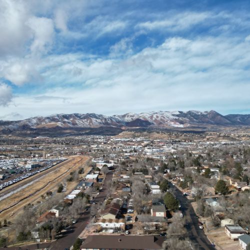 Why Are People Leaving Colorado Springs? Exploring the Top 5 Reasons