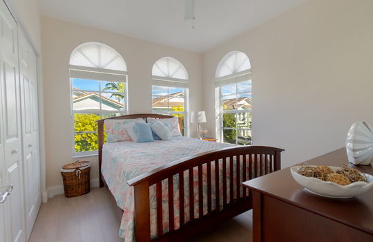 20-web-or-mls-DSC00388-Enhanced-NR