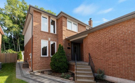 1002 Dalewood Drive Gallery Image 2