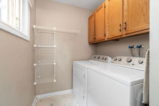 1002 Dalewood Drive Gallery Image 20