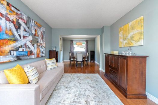 1002 Dalewood Drive Gallery Image 7