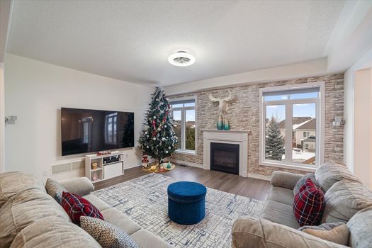 211 Lia Drive Gallery Image 5