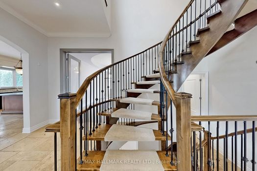 L3RycmViL2xpc3RpbmdzLzQyLzY3LzI3LzMwL3AvMGIxOTFmNzMtNDIxYi00M2QwLWJkZmUtNzdlNzRkMTE0MTlhLmpwZw