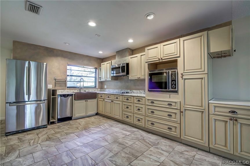 11625 W Riverhaven Dr _8 of 57_