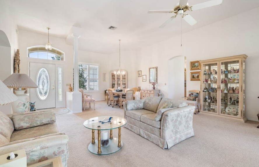 4585 N Jademoor Dr Listing Photo #2