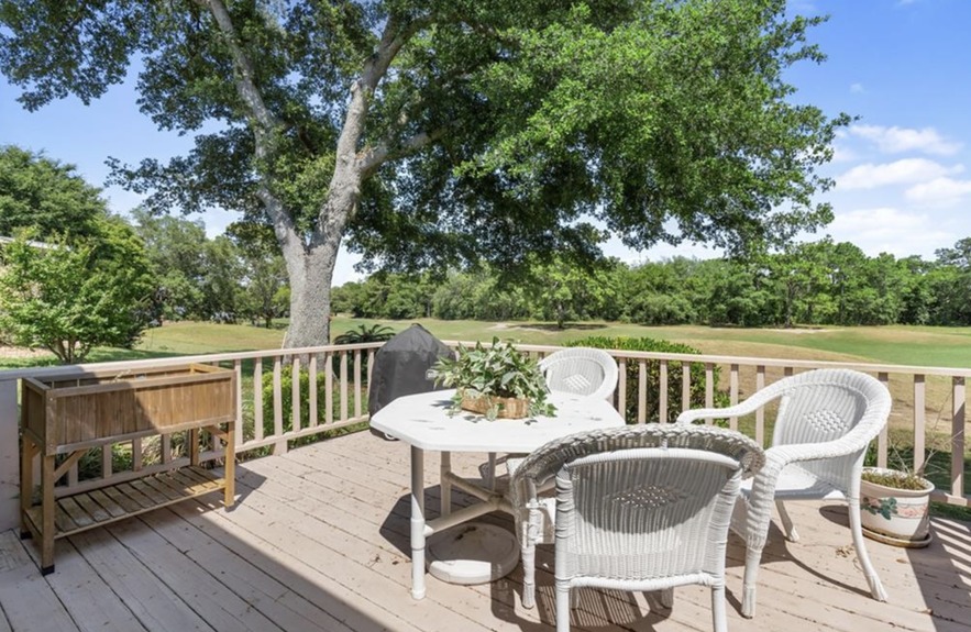 4585 N Jademoor Dr Listing Photo #6