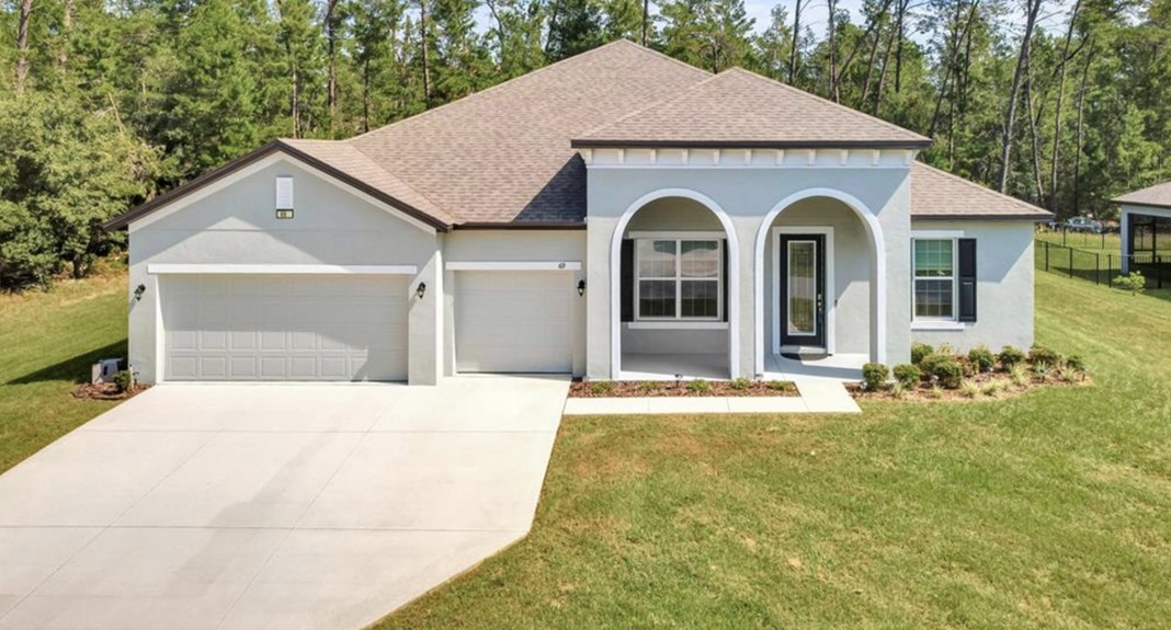 69 Grass St Listing Photo #1