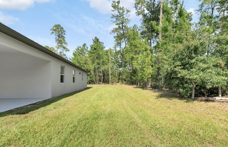 69 Grass St Listing Photo #6