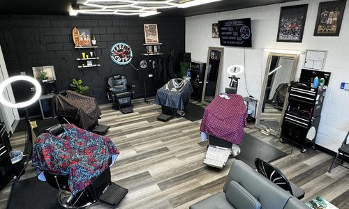Business Spotlight: Cruz Cutz Barbershop