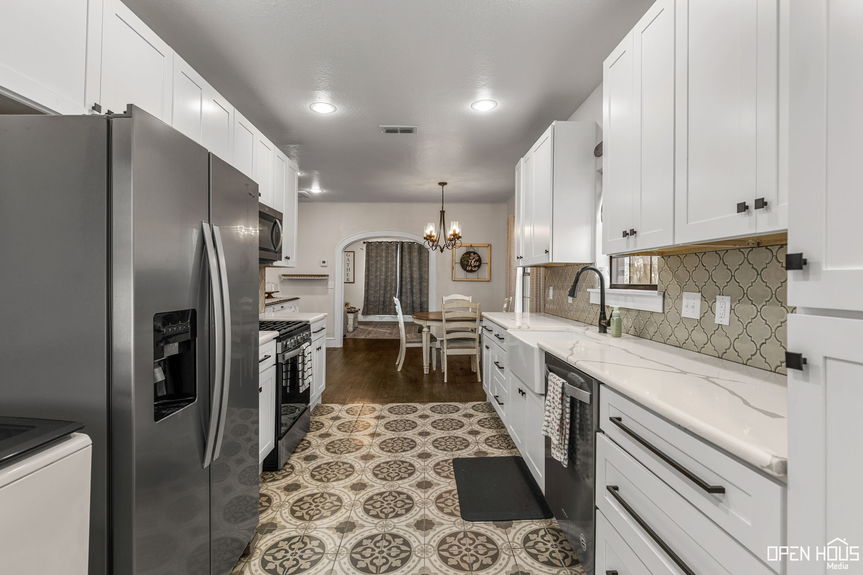 16-web-or-mls-2234-harrell-st