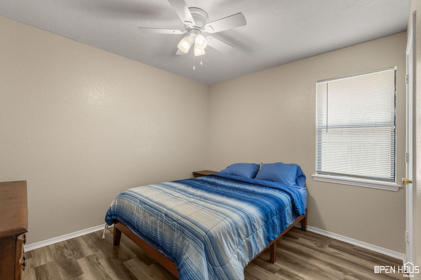 20-web-or-mls-4908-bayberry-dr