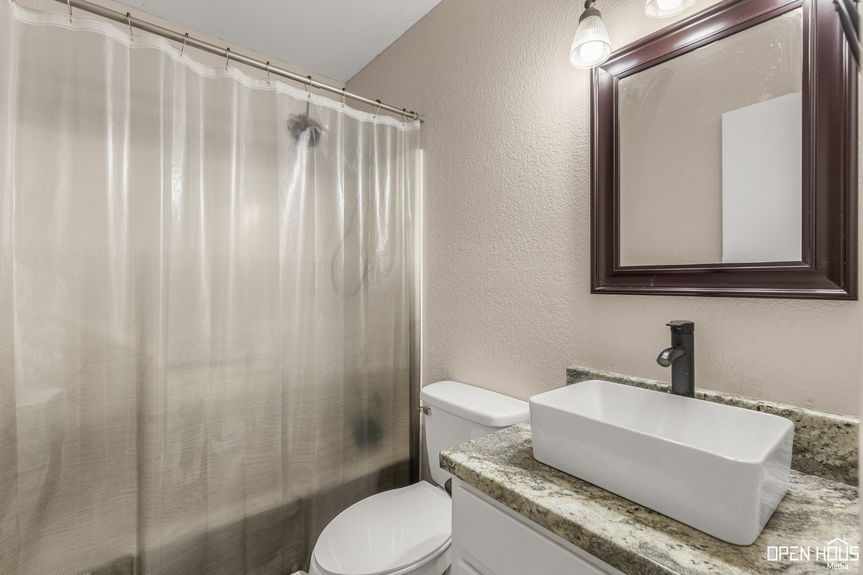 23-web-or-mls-4908-bayberry-dr