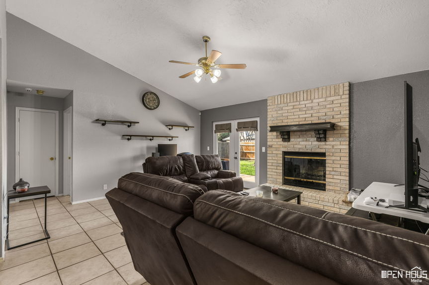 5-web-or-mls-4908-bayberry-dr