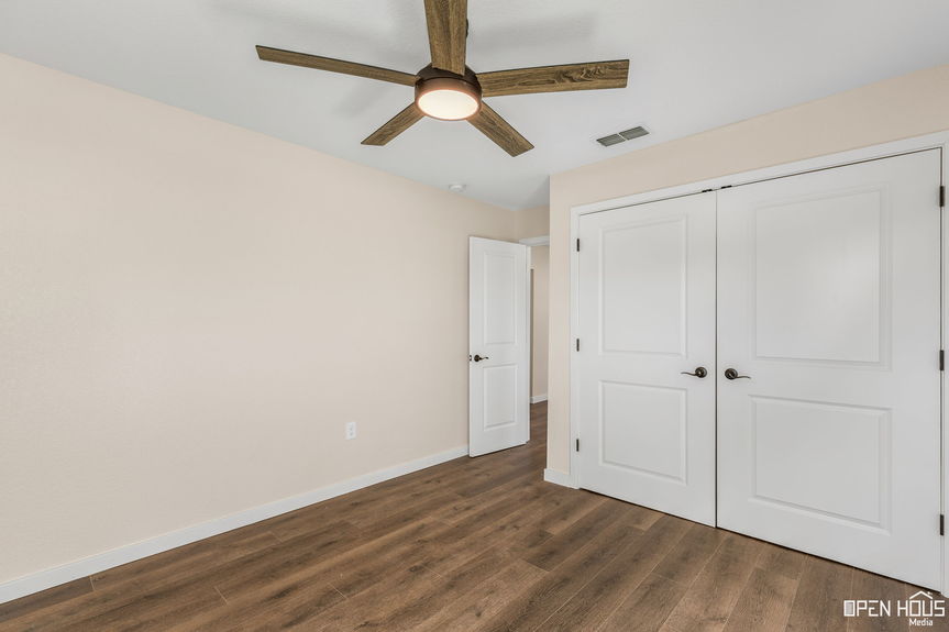 26-web-or-mls-1101-w-mesquite-st