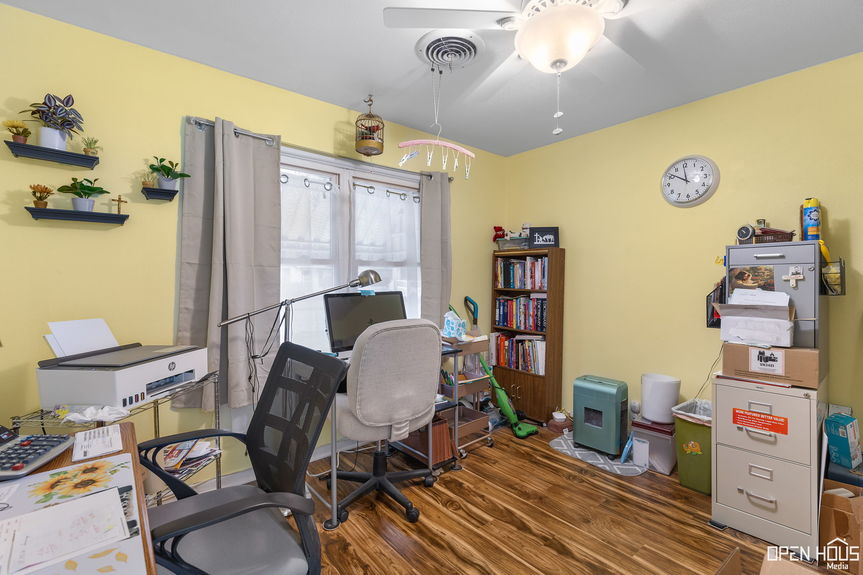 17-web-or-mls-101-carolyn-ln