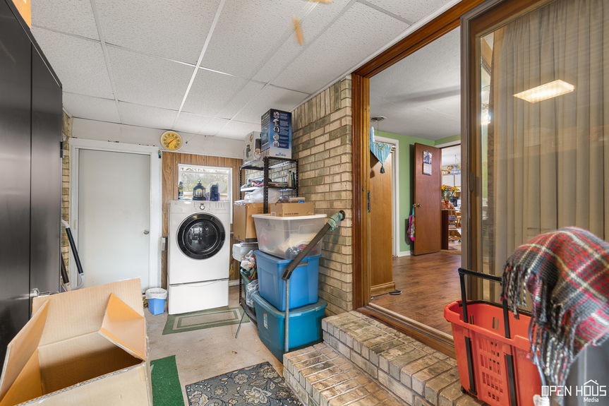 27-web-or-mls-101-carolyn-ln