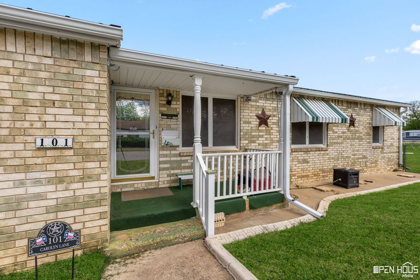 4-web-or-mls-101-carolyn-ln