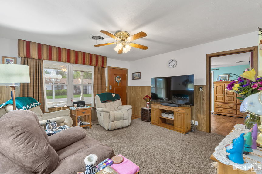 5-web-or-mls-101-carolyn-ln