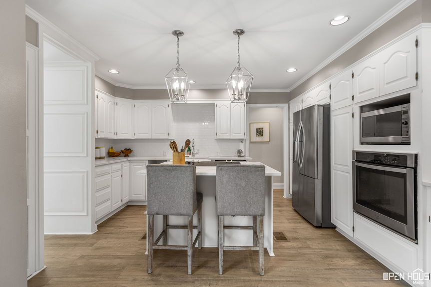 8-web-or-mls-1670-victory-ave