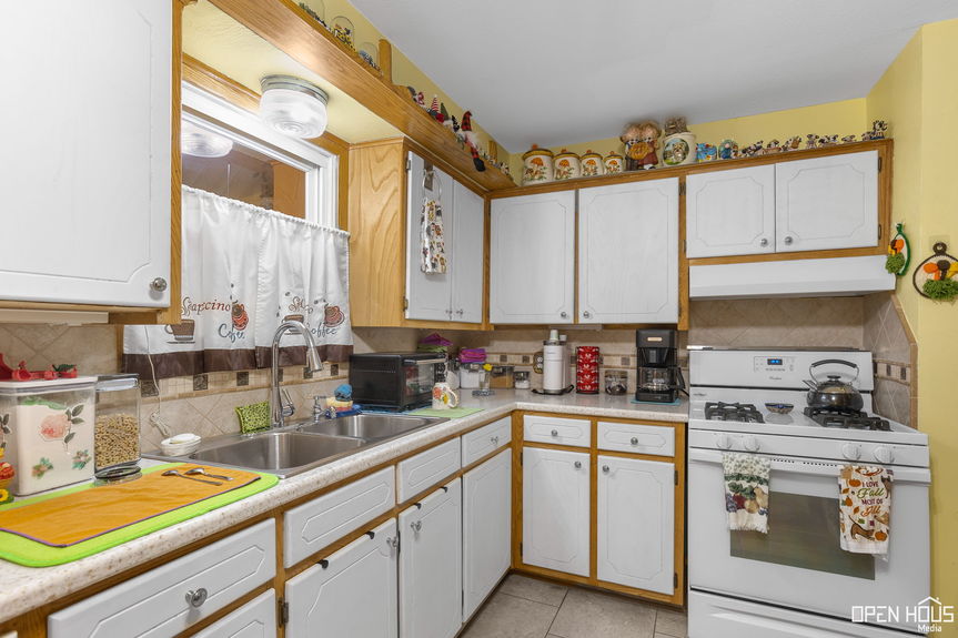 9-web-or-mls-101-carolyn-ln