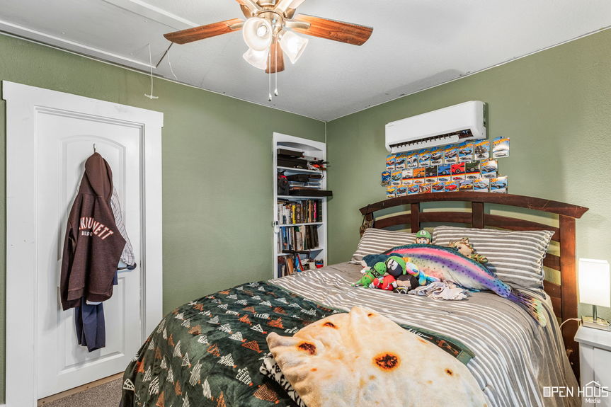 25-web-or-mls-4605-harbor-rd