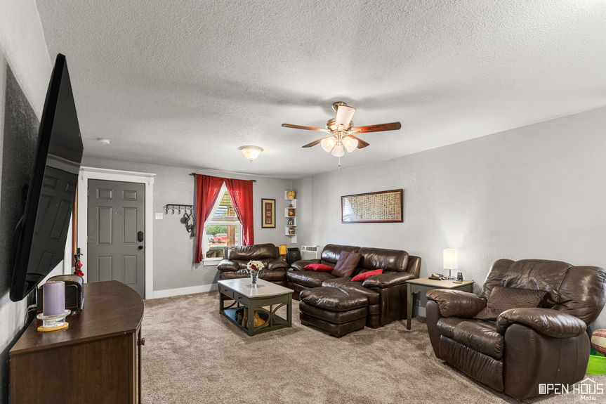 6-web-or-mls-4605-harbor-rd