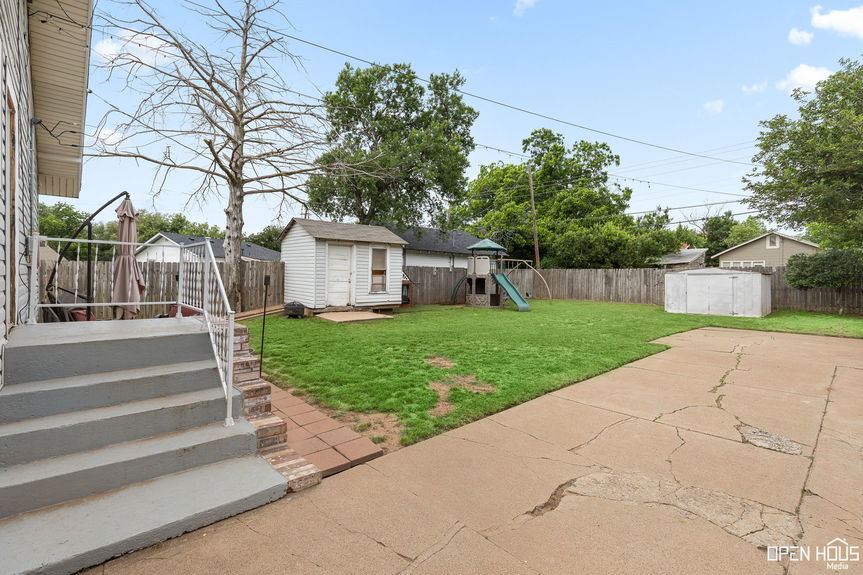 Spacious Backyard with Patio