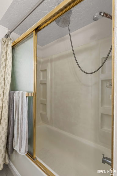 Updated Guest Bathroom