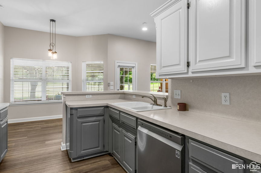 12-web-or-mls-4854-tortuga-trail