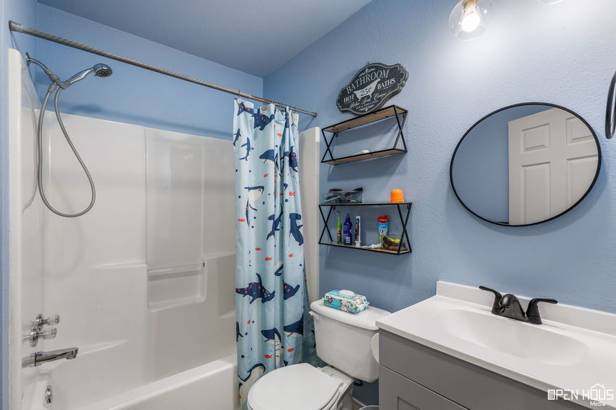 25-web-or-mls-910-e-texas-ave