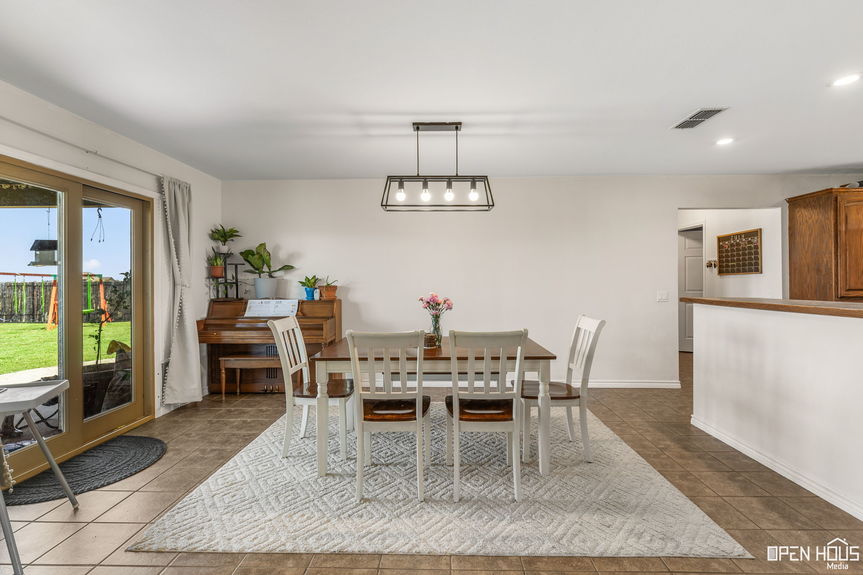 11-web-or-mls-3559-tx-79-n