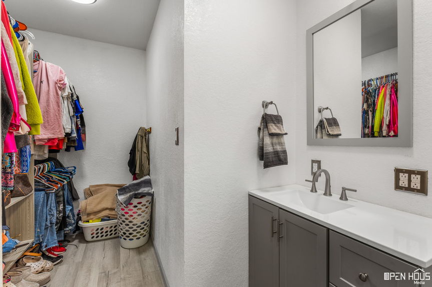 16-web-or-mls-2005-taft-st