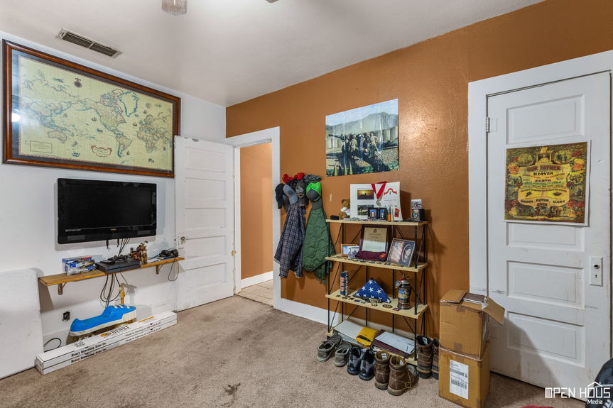 23-web-or-mls-2005-taft-st