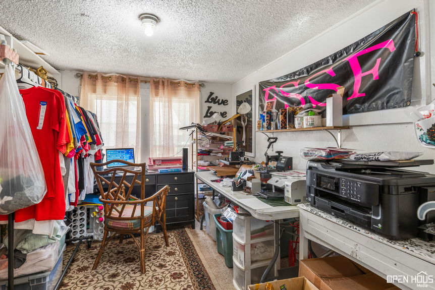 24-web-or-mls-2005-taft-st