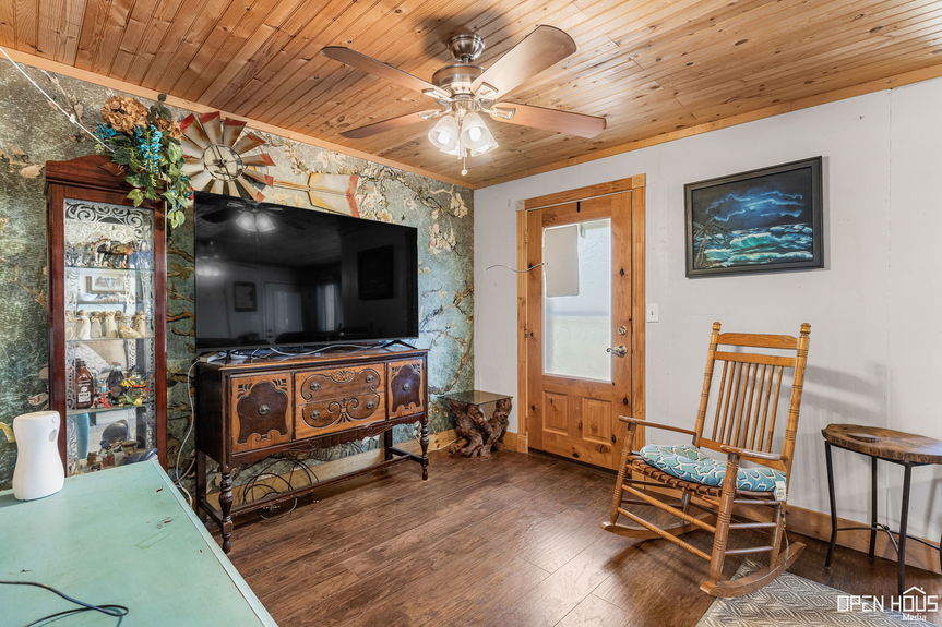 6-web-or-mls-4105-rubsam-st