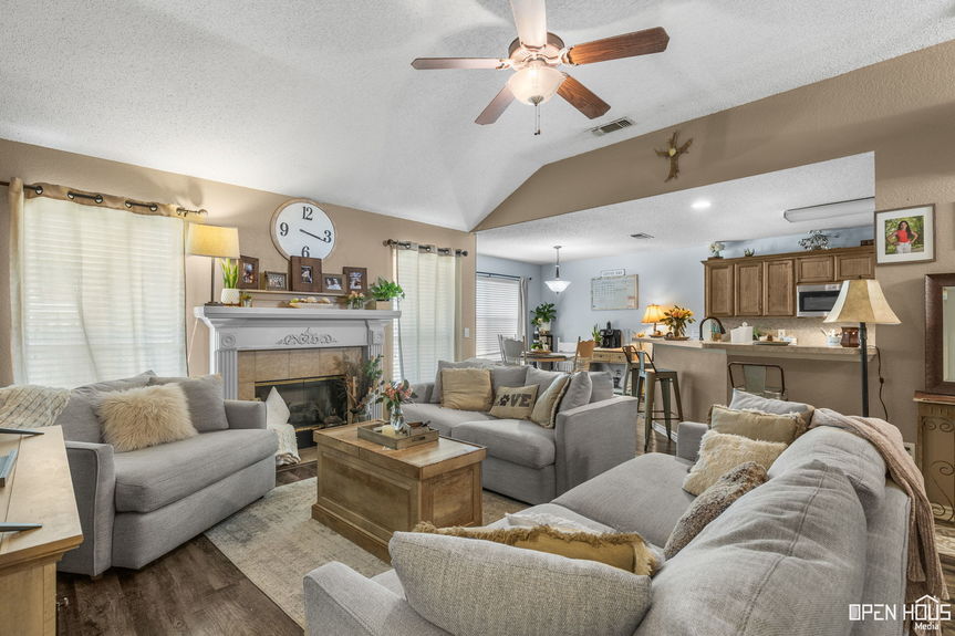 6-web-or-mls-1-trinidad-ct