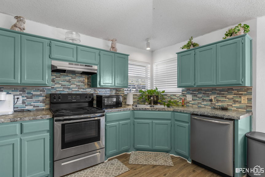 10-web-or-mls-4931-bayberry-dr