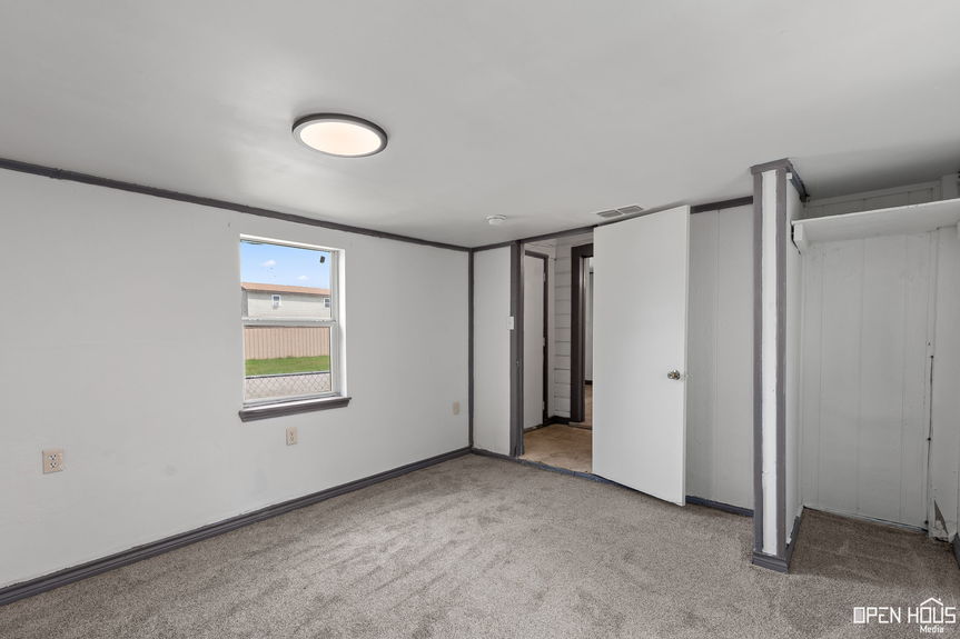 14-web-or-mls-209-w-park-st