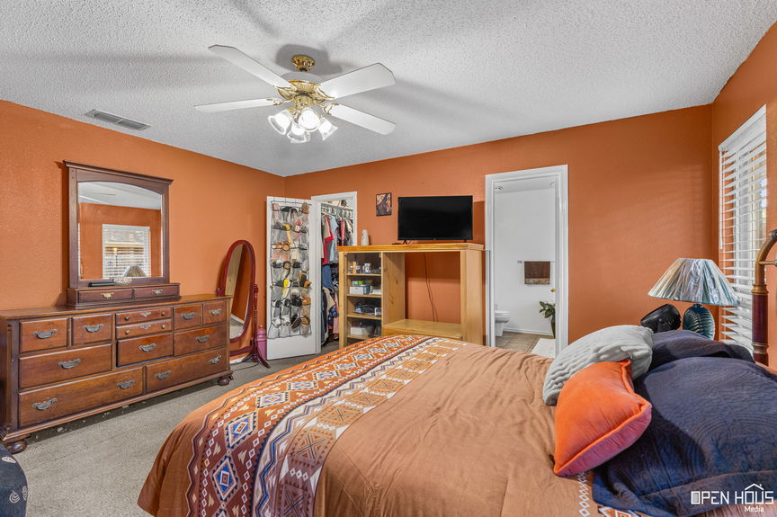 15-web-or-mls-4931-bayberry-dr
