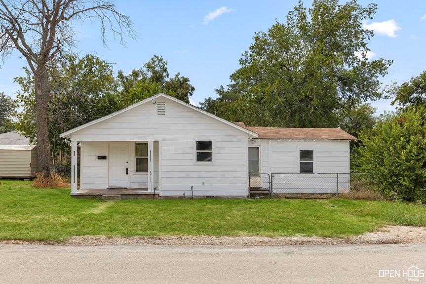 2-web-or-mls-209-w-park-st