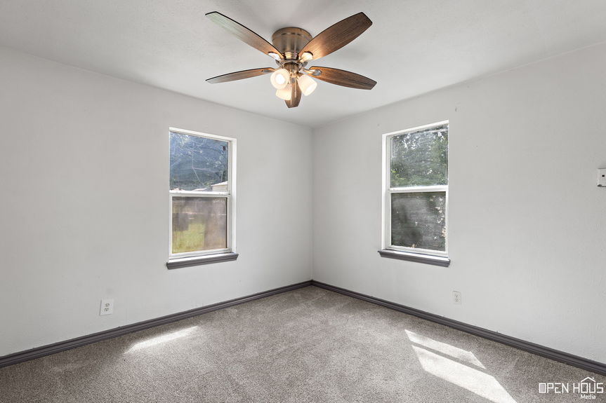 20-web-or-mls-209-w-park-st
