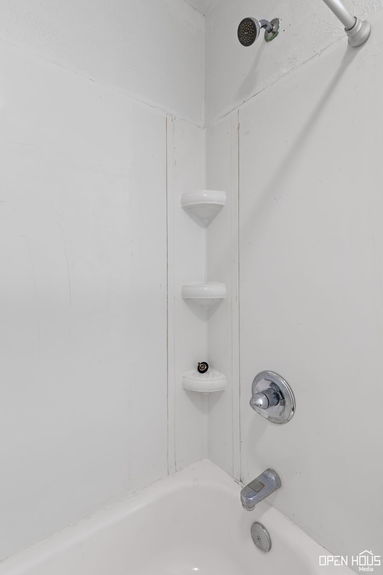 24-web-or-mls-209-w-park-st