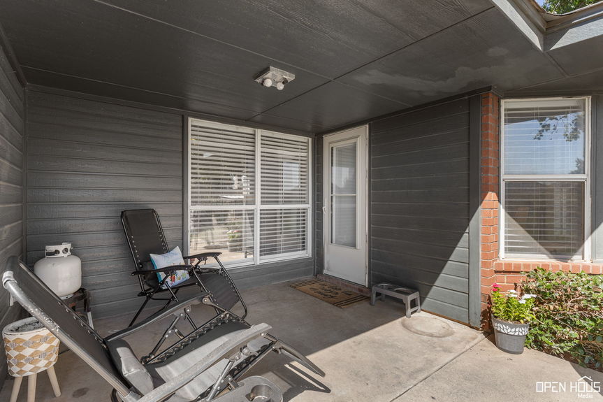 25-web-or-mls-4931-bayberry-dr