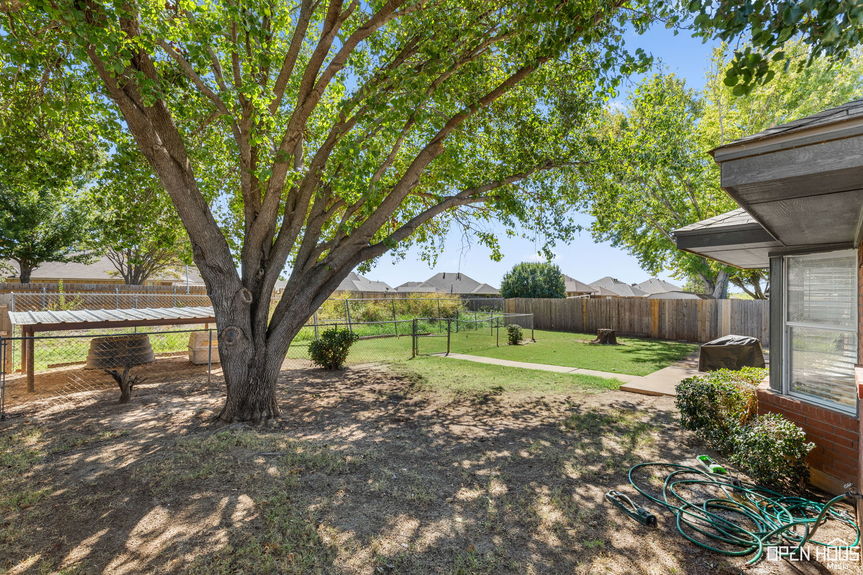 30-web-or-mls-4931-bayberry-dr