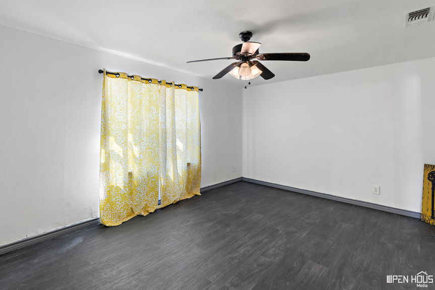 5-web-or-mls-209-w-park-st