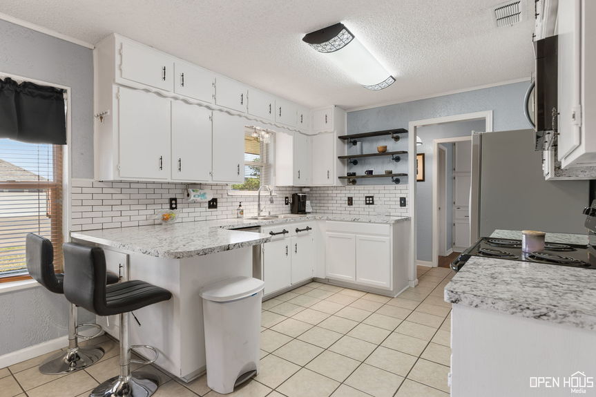 10-web-or-mls-5505-lucky-ln