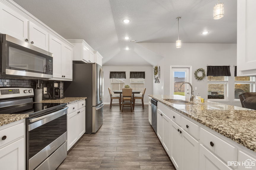 13-web-or-mls-5032-olivia-ln