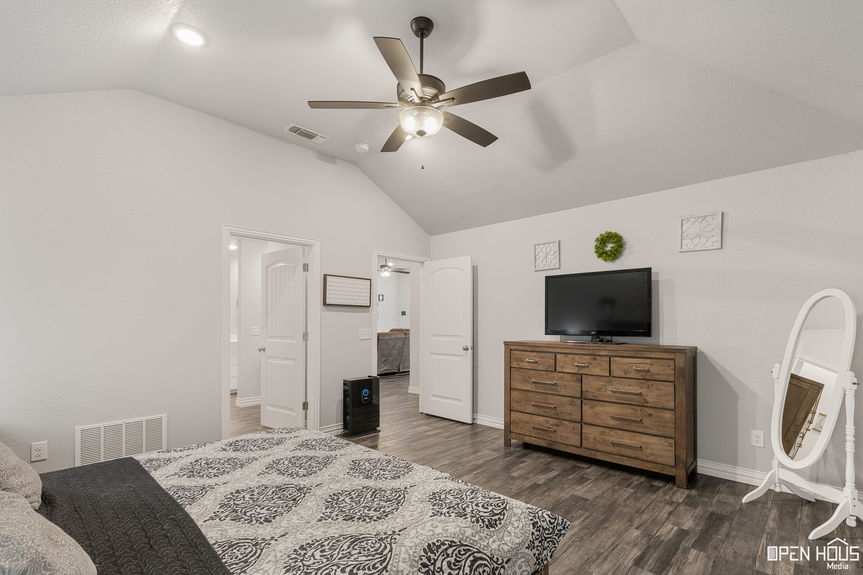 17-web-or-mls-5032-olivia-ln